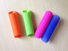 Factory price Silicone Garlic peeling device Garlic peeling tool