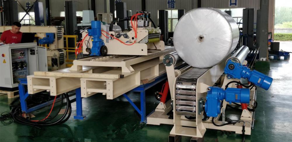 Hydraulic Lift Roller Device And Automatic Wrapper