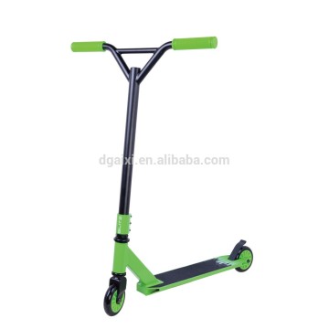 Good Quality Intermediate Scooter Riders Green Extreme Adult Kick Ski Scooter