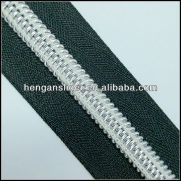 silver teeth nylon long chain zipper for bags