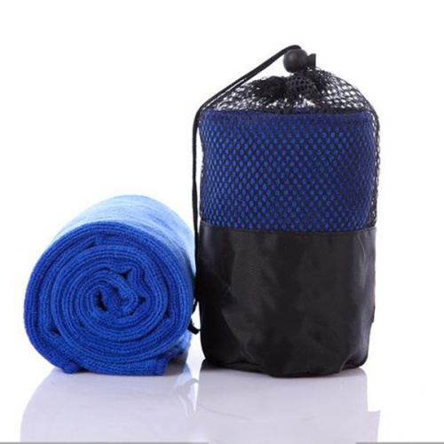 Serviette de sport personnalisée en microfibre avec sac