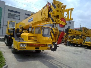 Used 25 Ton Tadano Truck Crane