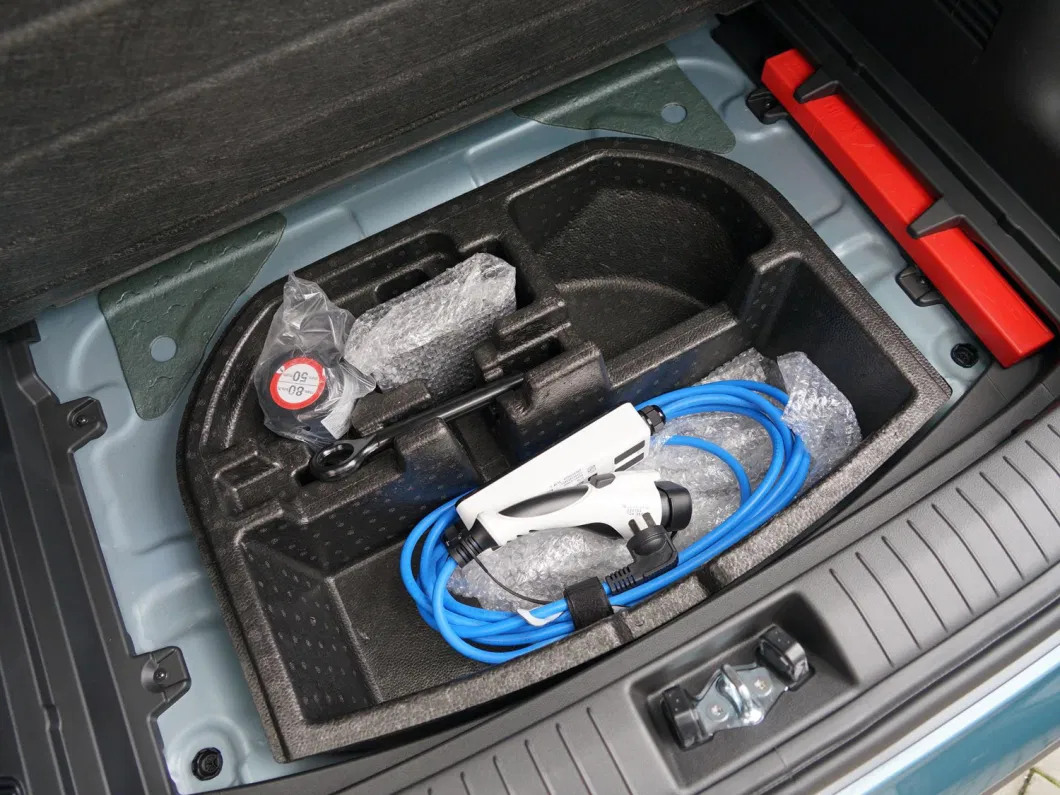 China New Energy Vehicle Encino Kona Small Smart EV Electric Autos Intelligent Car 4X2 2WD SUV with Ternary Lithium Battery
