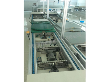 Compact automatic workholding for industrial lines