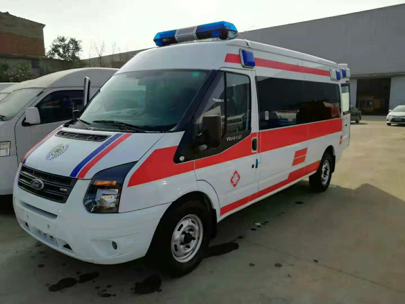 2020 Ford ambulance Emergency Ambulance للبيع