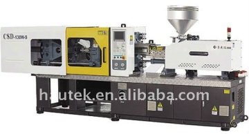 Plastic daily necessities injection molding machine