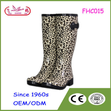 2014 fashionable ladies rain boot