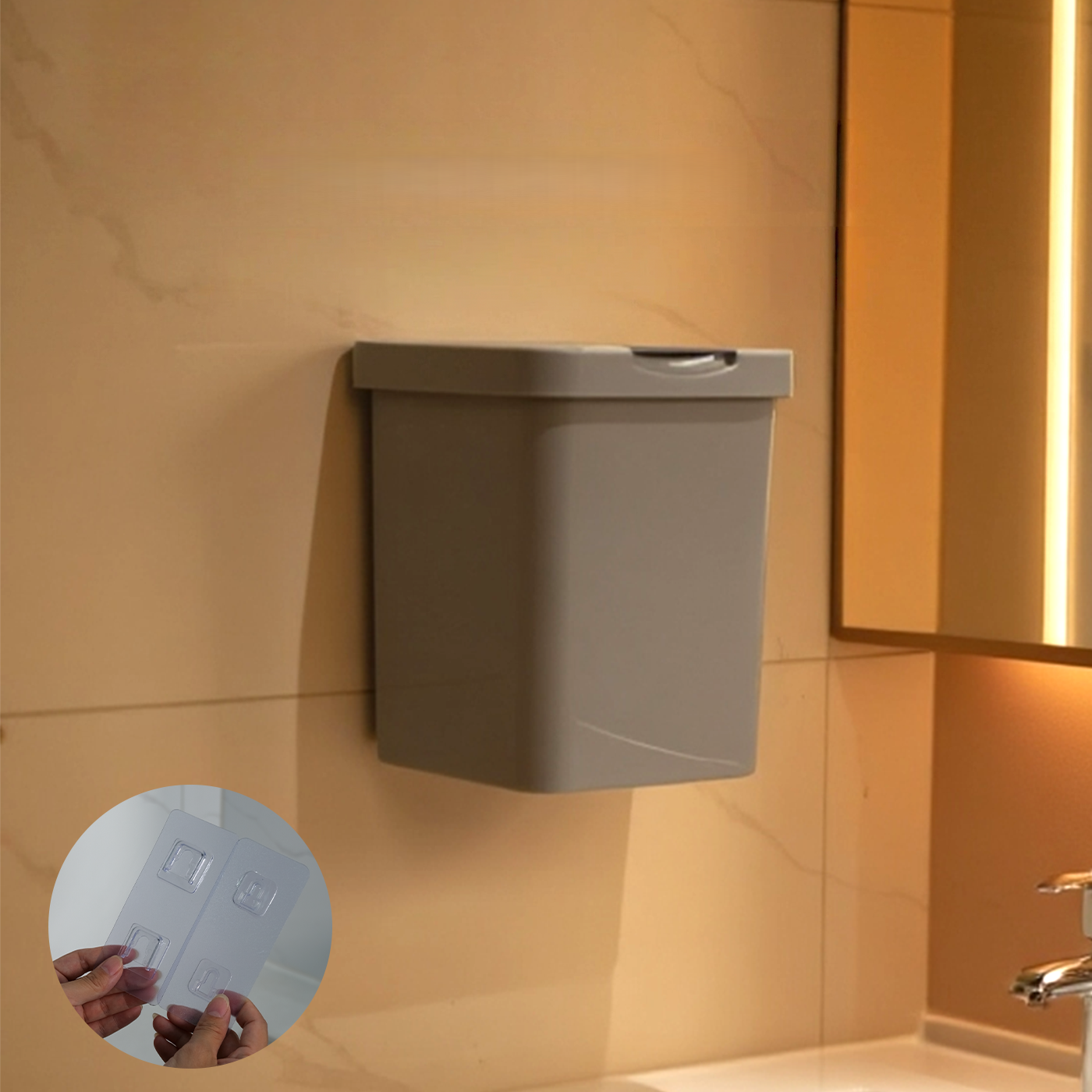 Lixeira montada na parede Wall Mounted Trash Can