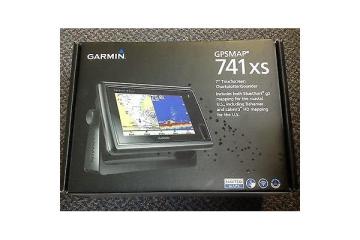 Garmin GPSMAP 741xs GPS Navigation Chartplotter Sonar Fishfinder