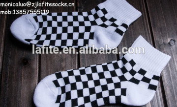 New Style 144N Sports Socks Athletic Socks Terry Cushion Socks