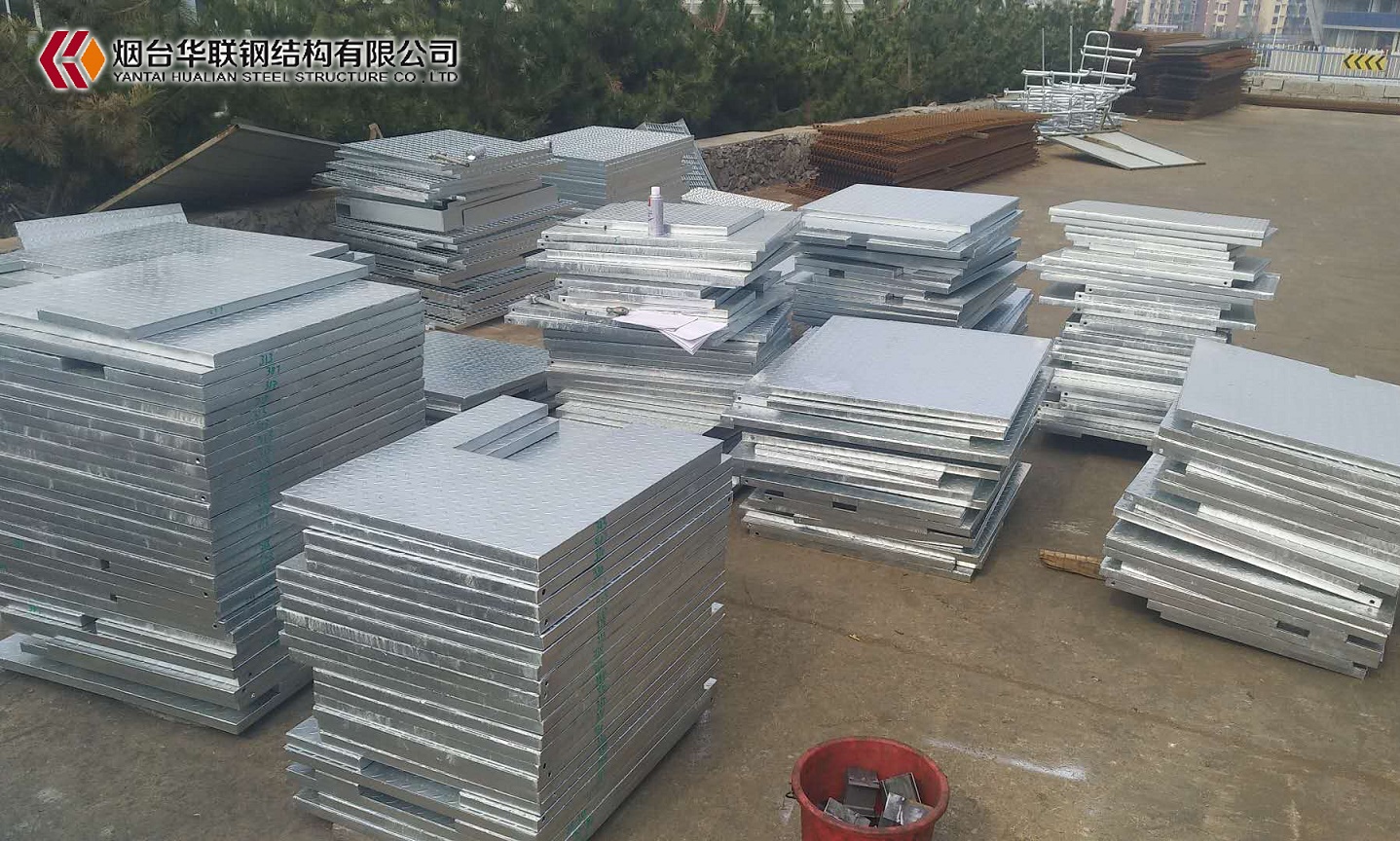 Hot Dip Galvanized MS/GI Composite Steel Grating with Checkered Plate Outdoor Compound Grating Plate