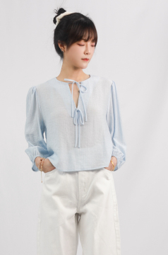 Bubble Sleeve Lace up Top