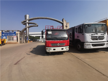 Dongfeng 5000 litre 4x2 fire engine truck