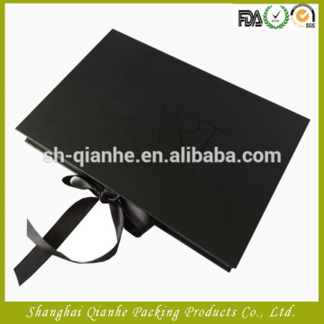 Scarf Paper packaging box with satin ribbon