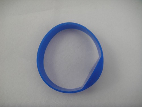 High Quality waterproof 13.56MHZ rfid silicone wristbands promotional silicon wristband