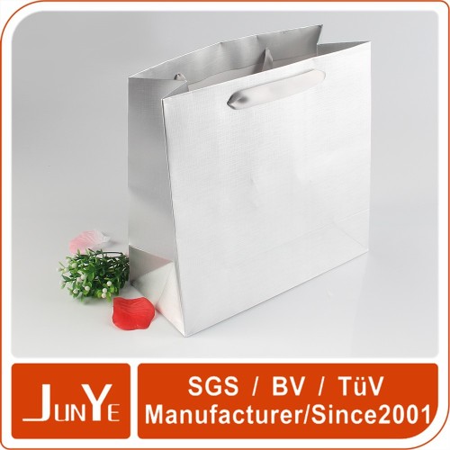 New design with wholesale custom printed gift paper bags
