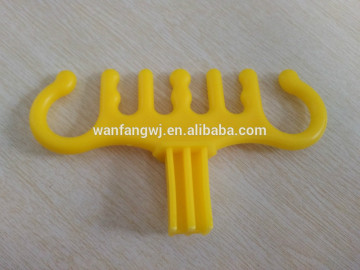 Yellow Plastic Lead Hook for Cable