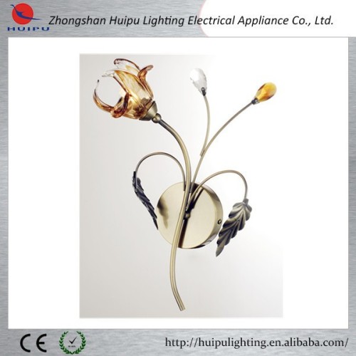 Modern best hot sales flowers shape bronze wall lamp