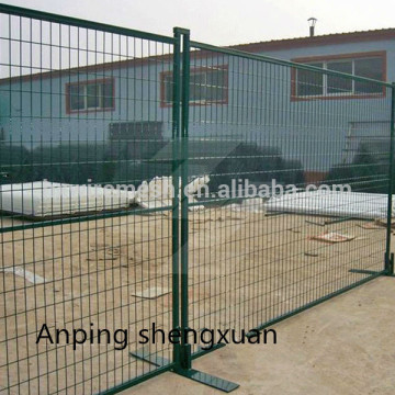 Welded construction temporary fence