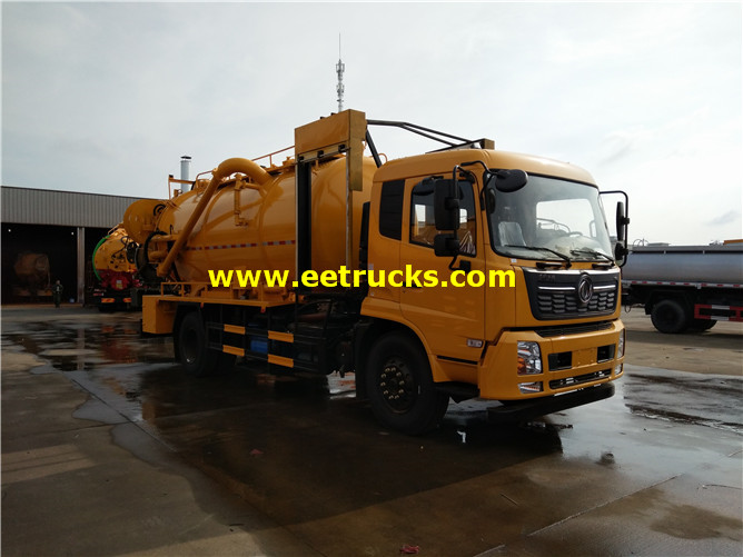 2500 galan dongfeng metic tanks