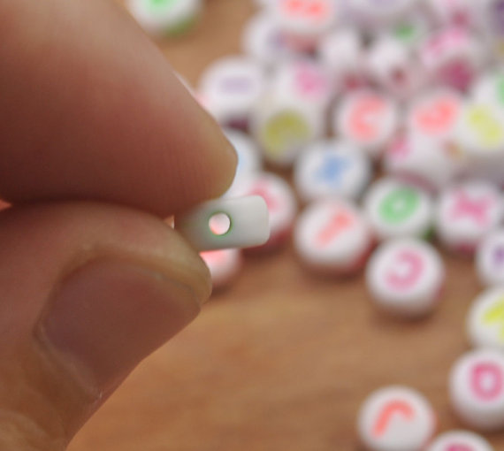 Acrylic Alphabet Letter Beads