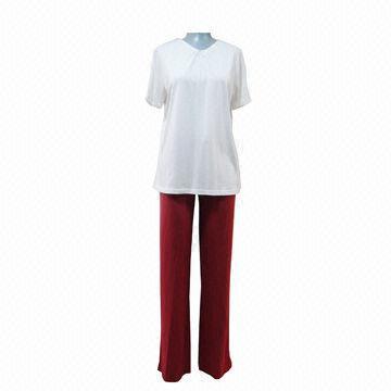 Ladies' pajamas, short-sleeved T-shirt with printing and solid long pant