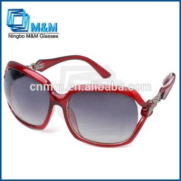 Sunglasses With Metal Logo On Temples Ac Polarized Lenses