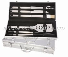 New Style And Easy Carry Stainless Steel Camping BBQ Tool Sets