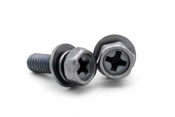 High strength lightning toggle bolt