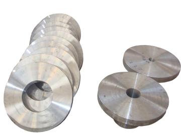 Forged bulldozer thrust wheel