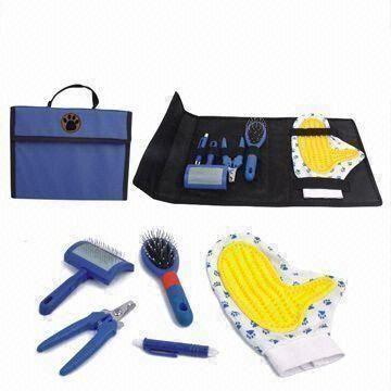 24.5 x 9cm Pet Grooming Set, Available with Carrier Bag