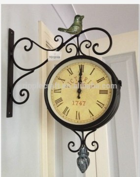 Vintage Rolling Metal Decorative Wall Clock Home Decoration