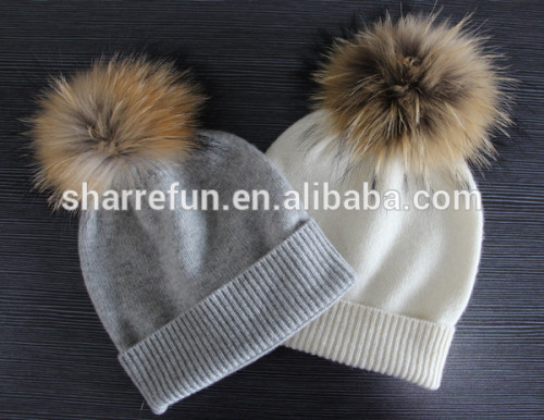 7GG flat knit pure cashmere raccoon fur pompoms