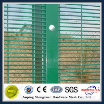 PVC coated high security 358 mesh fencing