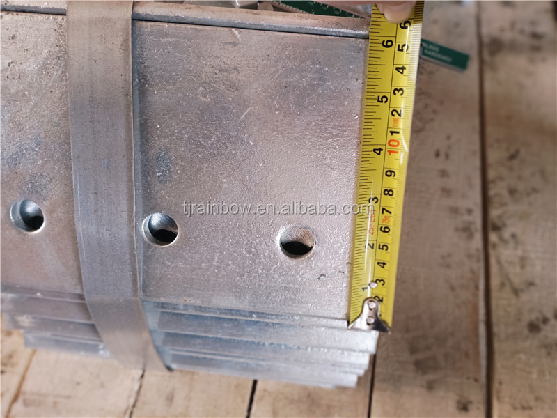 Galvanized Construction Slotted Iron Angle Bracket