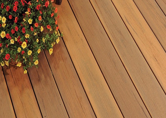 Hot Sale All-Weather Resistant No-PVC Low Moisture Absorption Luxury Shielded WPC Deck