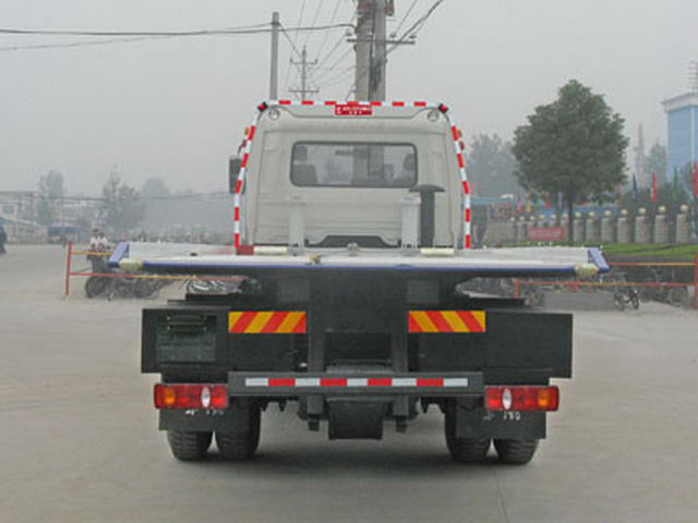 مضمونة DFAC شاحنات نقل مسطحة للبيع