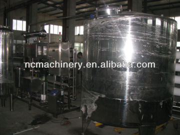 Drinking water storage tank