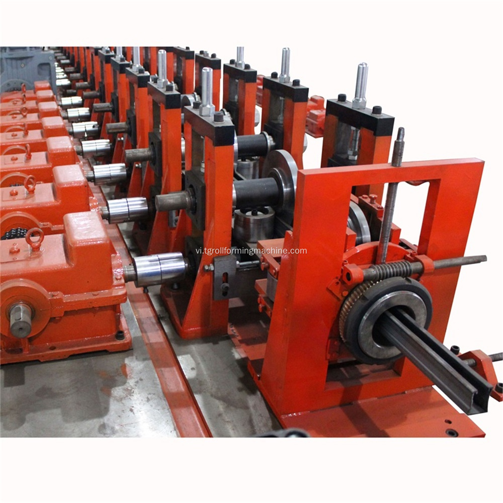 Tiện ích đường hầm Rack Roll Forming Machine