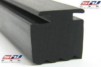 Rubber Extruded EPDM Sealing Strip Aging Resistance , Extru