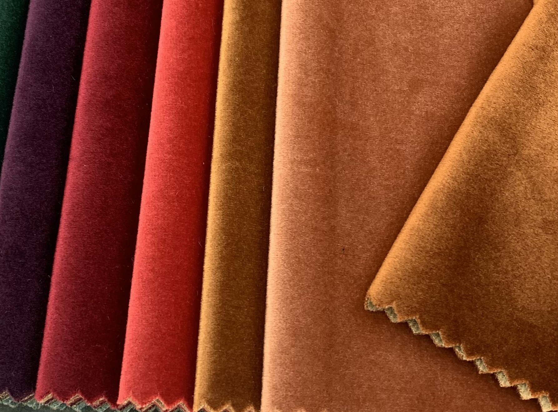 Кадифена ткаенина Velvet Fabric