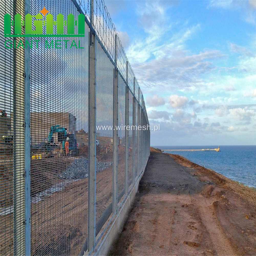 Prison/Airport Safety Anti-climb  358 Weld Fence