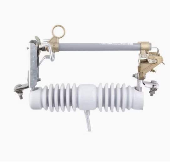 MTFP3 Řada MTFC3 Pojistkový výřez pro ochranu vedení