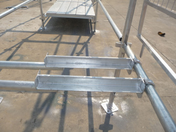 Ladder Access Transom