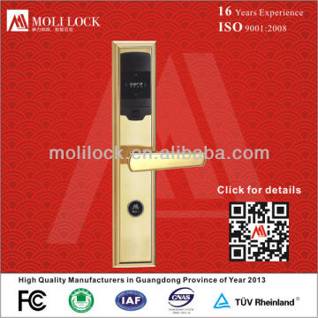 Hotel safe locks double key