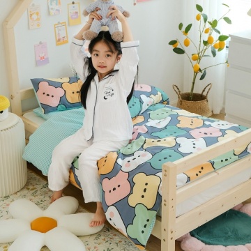 Jogos de cama Cute Cartoon 2021 para jardim de inverno