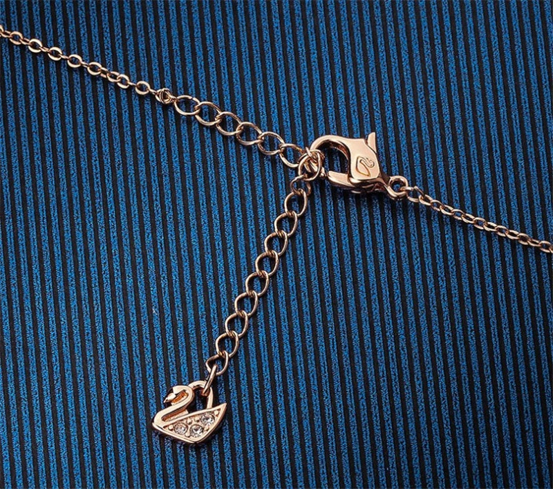 European American Jewelry Diamond Green Red Blue White Crystal Smart Pendant Clavicle Chain Gift Thin Chain Necklace for Women