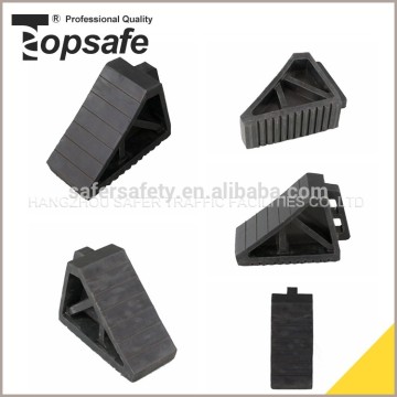 Black molded rubber wheel chocks