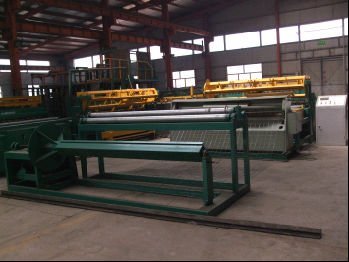 welded mesh machine