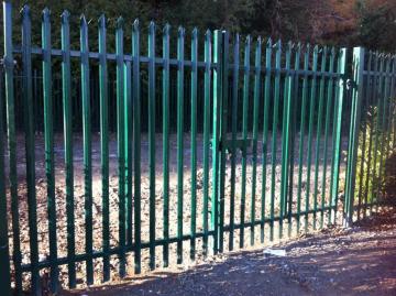 commercial gates and fencing